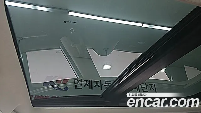 Renault-KoreaSamsung Koleos 2019 thumb 8