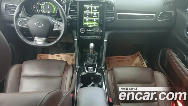 Renault-KoreaSamsung Koleos 2019 thumb 10