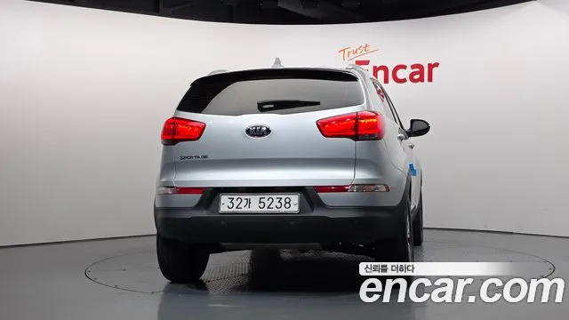 Kia Sportage 2015 thumb 4