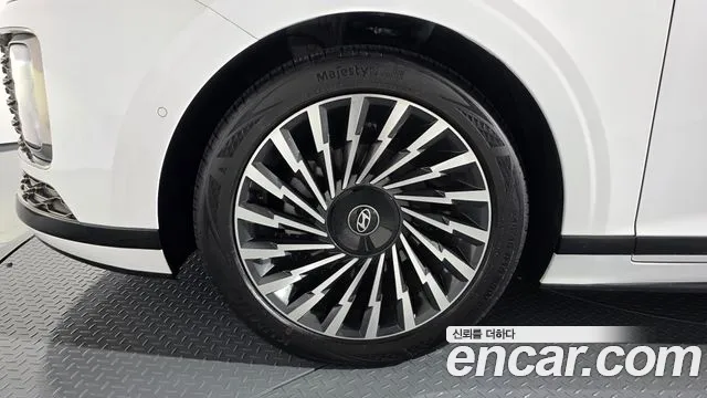 Hyundai Grandeur 2024 thumb 5
