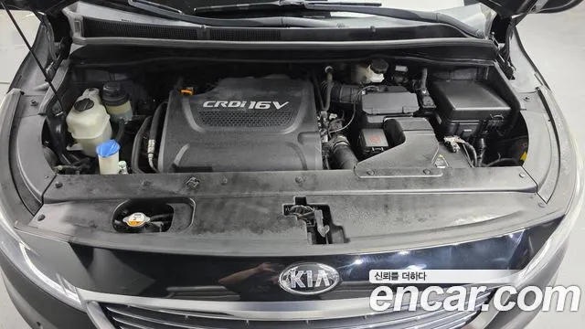 Kia Carnival 2014 thumb 6