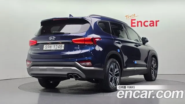 Hyundai Santa Fe 2018 thumb 2