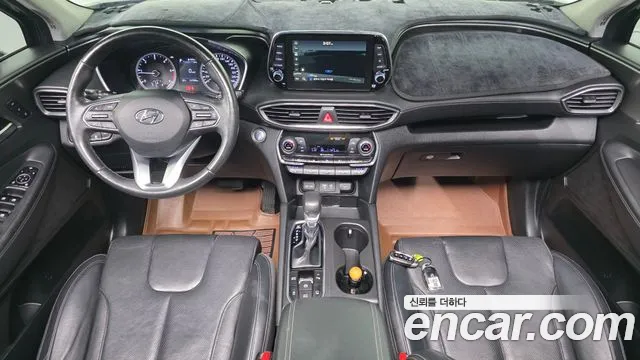 Hyundai Santa Fe 2018 thumb 7