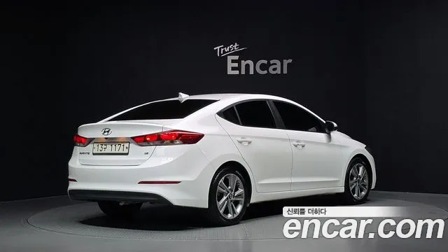 Hyundai Avante 2017 thumb 2