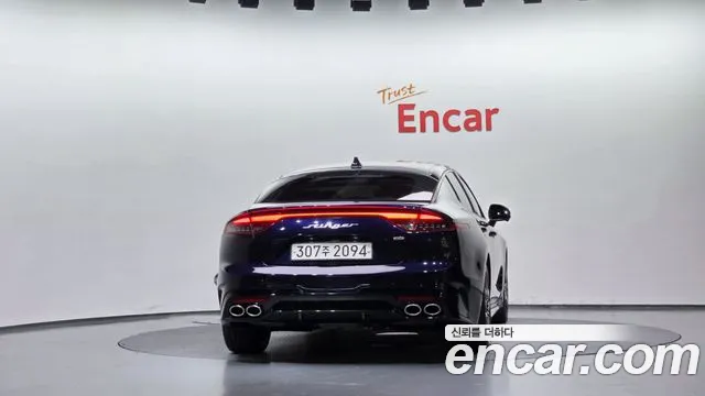 Kia Stinger 2022 thumb 4