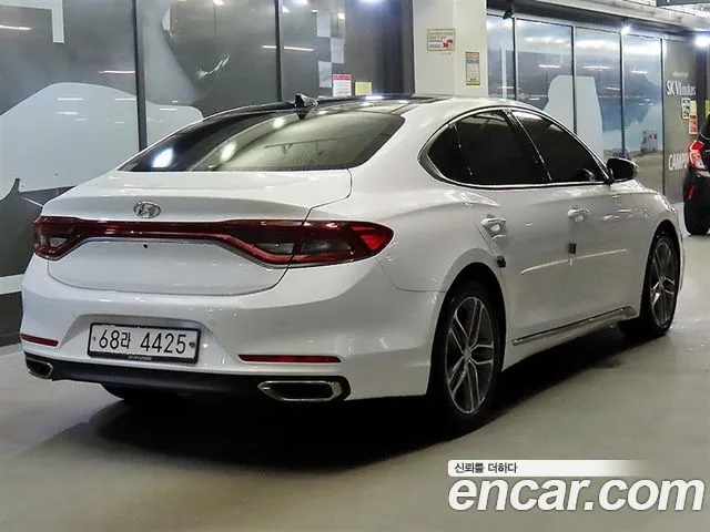 Hyundai Grandeur 2017 thumb 4