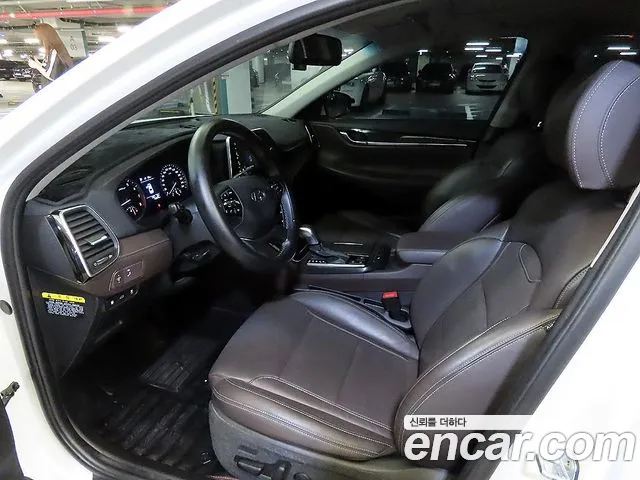 Hyundai Grandeur 2017 thumb 6