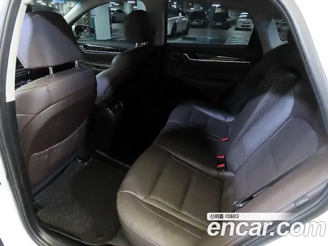 Hyundai Grandeur 2017 thumb 7