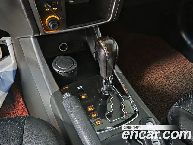 KG_Mobility_Ssangyong KORANDO 2015 thumb 9