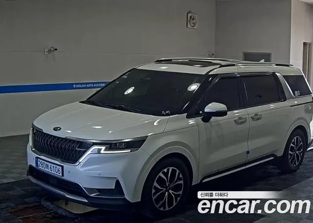 Kia Carnival 2021 thumb 10