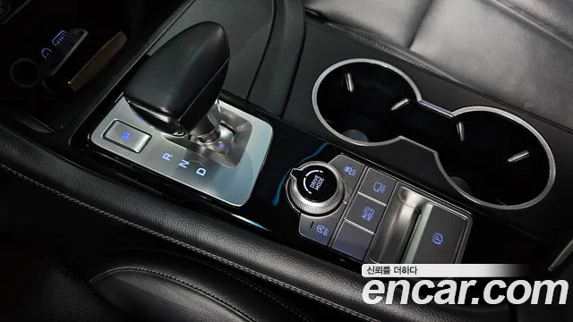 Genesis G70 2017 thumb 9