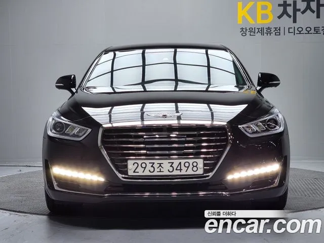Genesis G90 2017 thumb 12