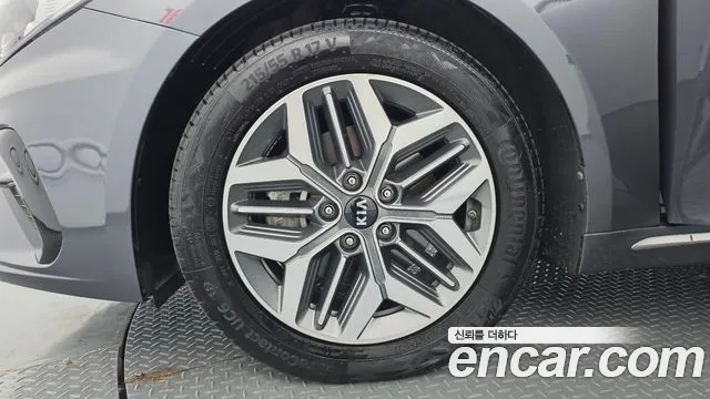 Kia K5 2018 thumb 5
