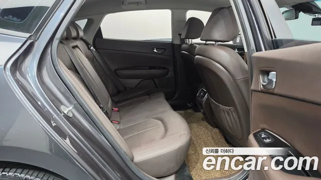 Kia K5 2018 thumb 11