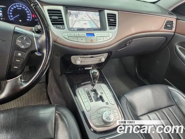 Hyundai Genesis 2013 thumb 7