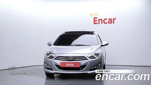 Hyundai i40 2013 thumb 3