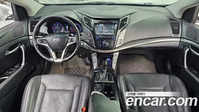 Hyundai i40 2013 thumb 7