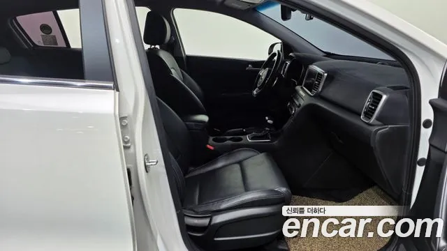 Kia Sportage 2018 thumb 11