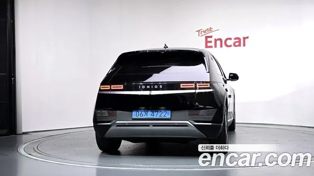 Hyundai IONIQ 5 2021 thumb 4