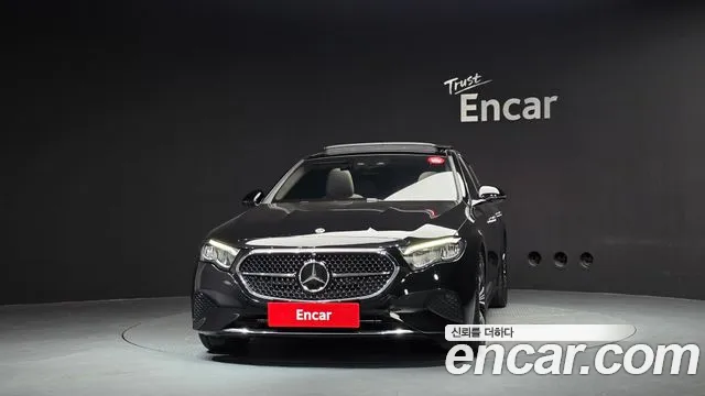 Mercedes-Benz E-Класс 2025 thumb 3