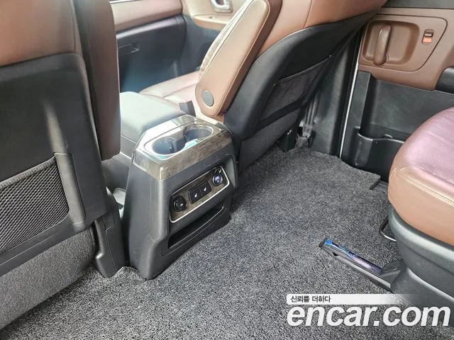 Hyundai Starex 2020 thumb 7