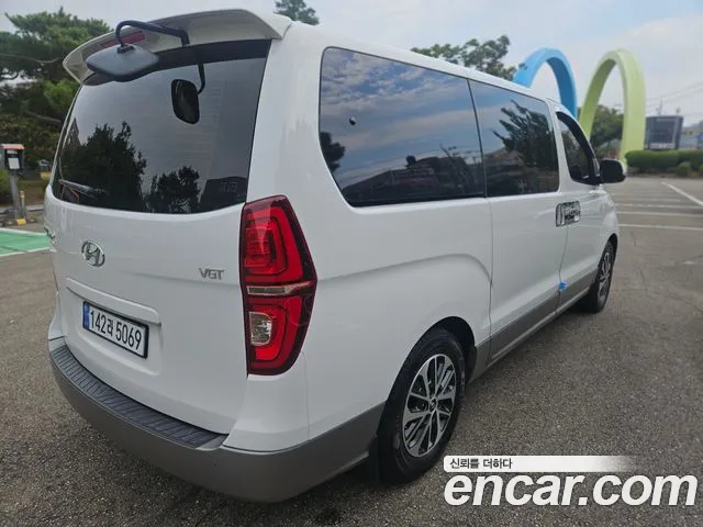 Hyundai Starex 2020 thumb 12
