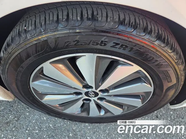Hyundai Grandeur 2015 thumb 5