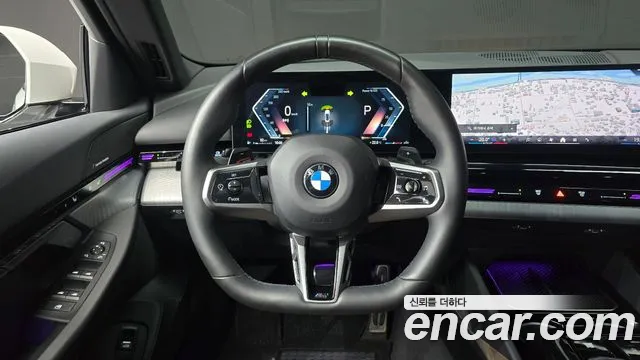 BMW 5-Series 2024 thumb 12