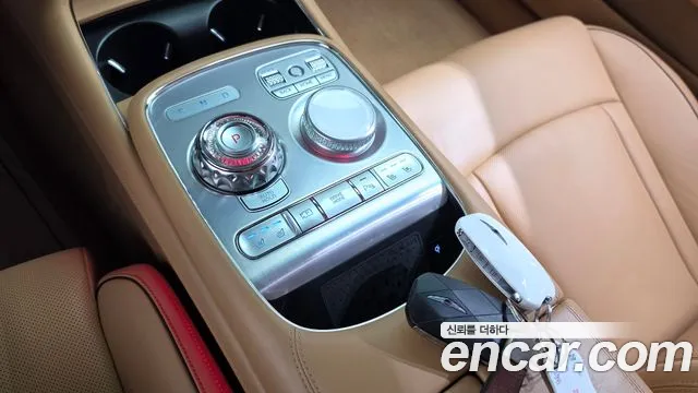 Genesis G90 2022 thumb 9