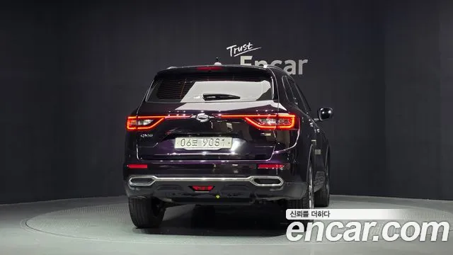 Renault-KoreaSamsung Koleos 2017 thumb 4