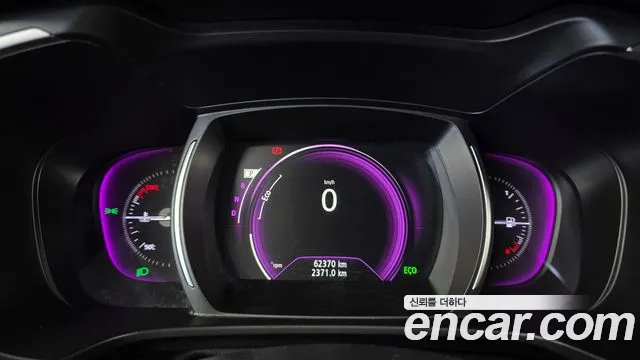 Renault-KoreaSamsung Koleos 2017 thumb 8