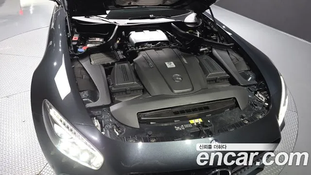 Mercedes-Benz AMG GT 2016 thumb 6
