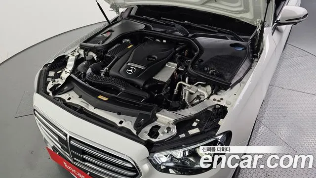 Mercedes-Benz E-Класс 2022 thumb 6