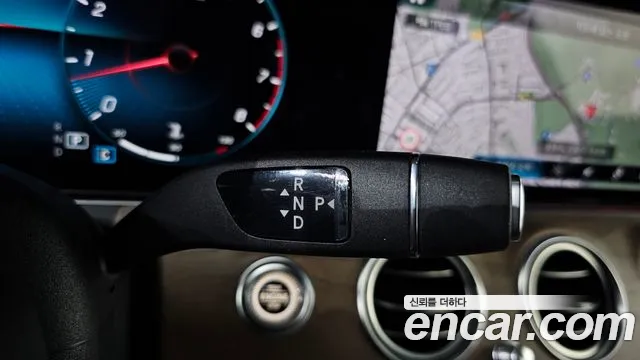 Mercedes-Benz E-Класс 2022 thumb 9