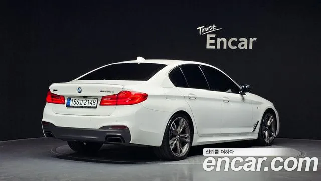 BMW 5-Series 2019 thumb 2