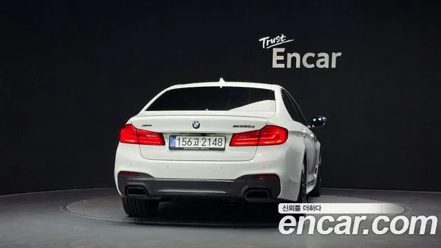 BMW 5-Series 2019 thumb 4