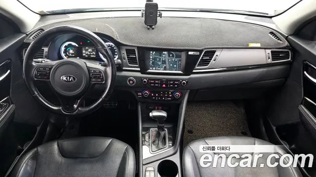 Kia Niro 2016 thumb 7