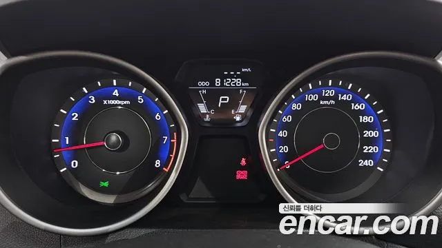 Hyundai Avante 2012 thumb 8