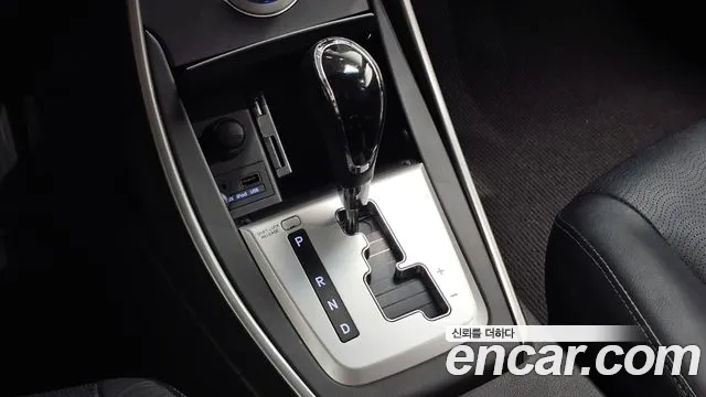 Hyundai Avante 2012 thumb 9