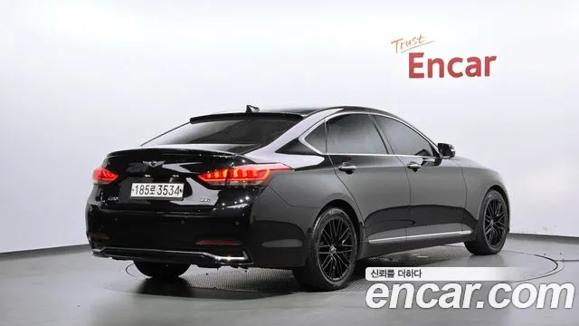 Genesis G80 2018 thumb 2