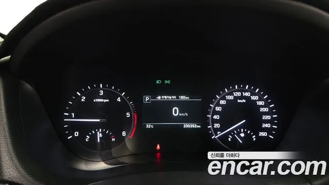 Genesis G80 2018 thumb 8