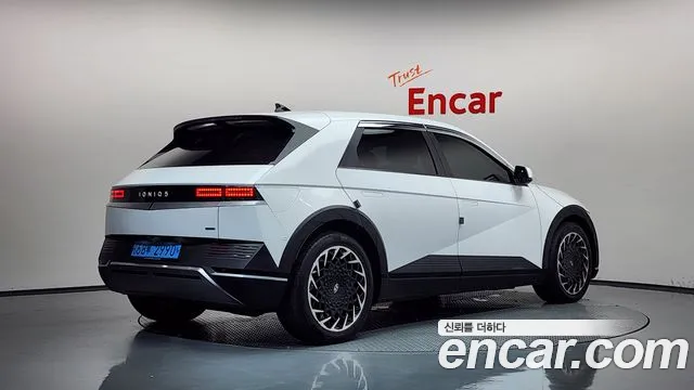 Hyundai IONIQ 5 2022 thumb 2
