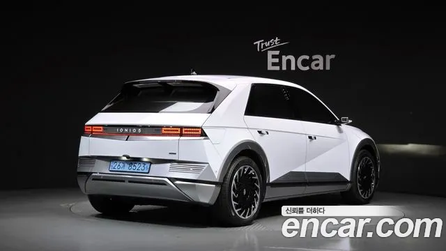 Hyundai IONIQ 5 2021 thumb 2