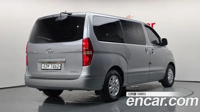 Hyundai Starex 2019 thumb 2