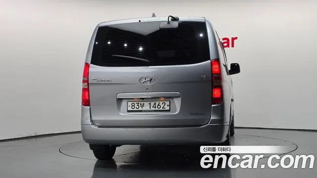 Hyundai Starex 2019 thumb 4