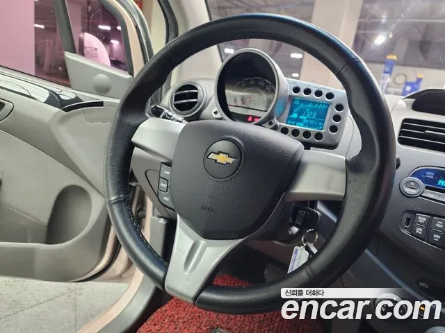 ChevroletGMDaewoo Spark 2012 thumb 10