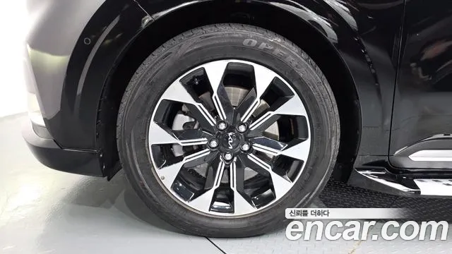Kia Carnival 2022 thumb 5