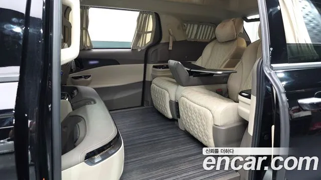 Kia Carnival 2022 thumb 11