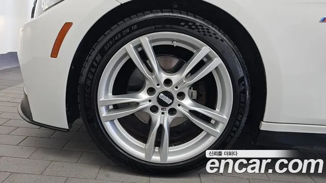 BMW 3-Series 2015 thumb 5