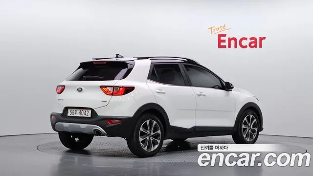 Kia Stonic 2018 thumb 2